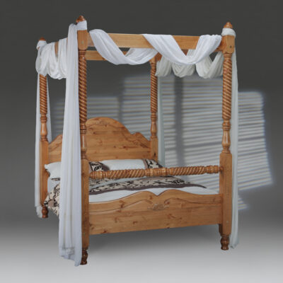 Windsor Four Poster